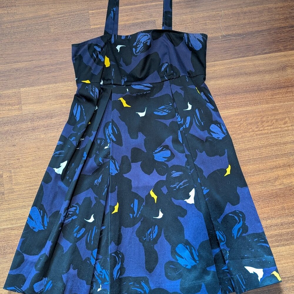 CUTE AND CHIC-SEMANTIKS PARTY DRESS-FLORAL PRINT-SIZE 8-EXCELLENT CONDITION